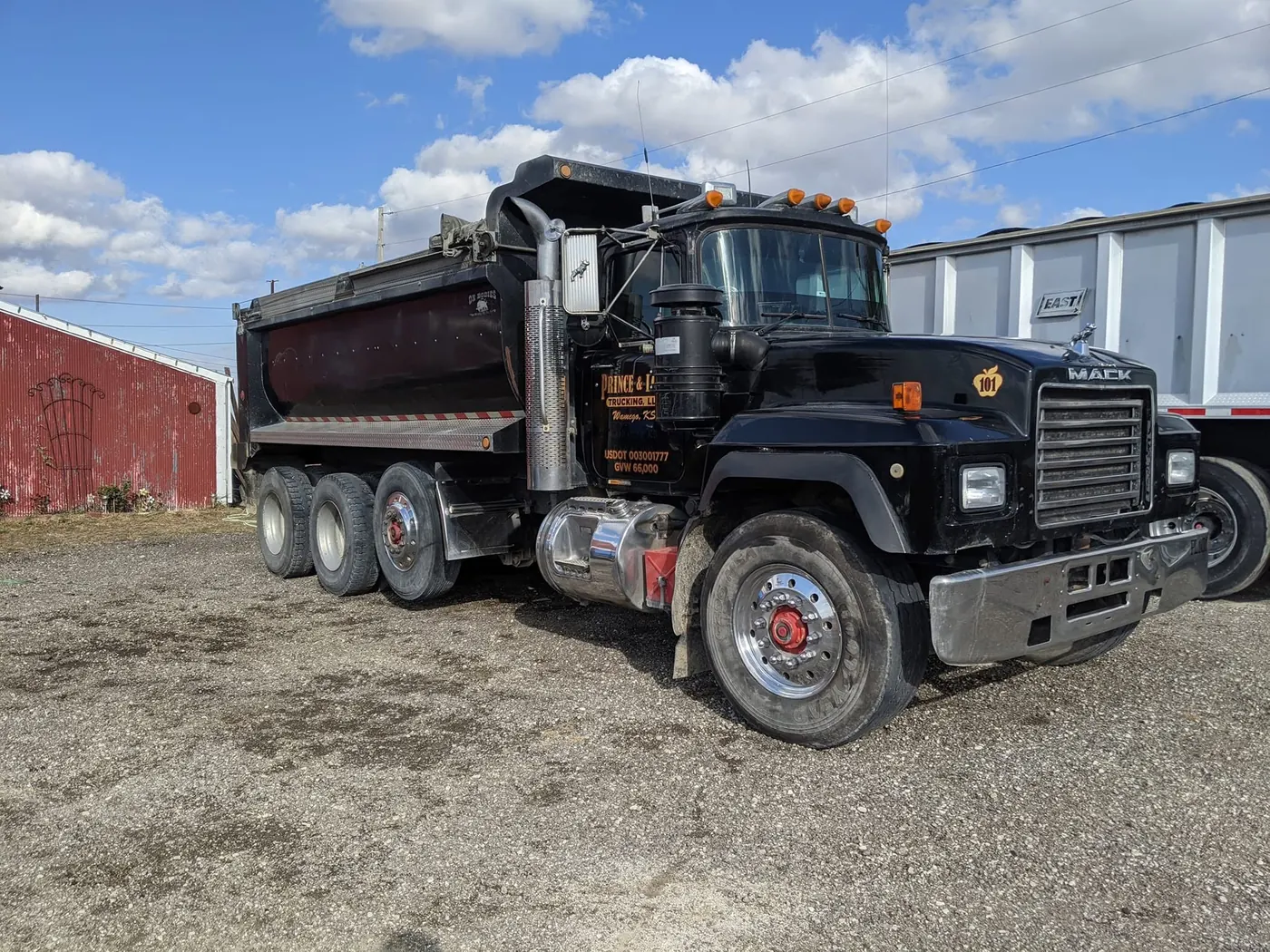 Dirt hauling and material delivery